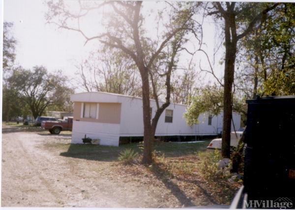 Photo of Rocky Oaks Mobile Home Park, Belton TX