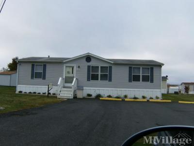 Photo 4 of 20 of park located at 11623 Meadows Park Dr Fredericksburg, VA 22407