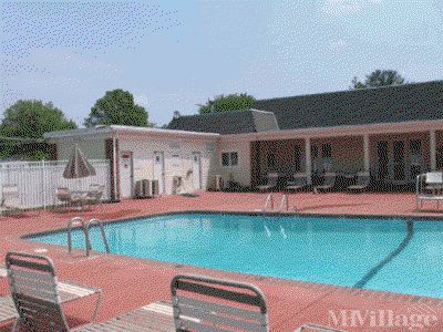 Meadows of Chantilly Mobile Home Park in Chantilly, VA | MHVillage