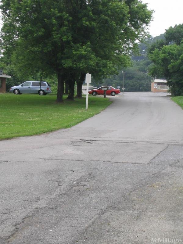 Photo of Ramey's Mobile Home Park, Salem VA