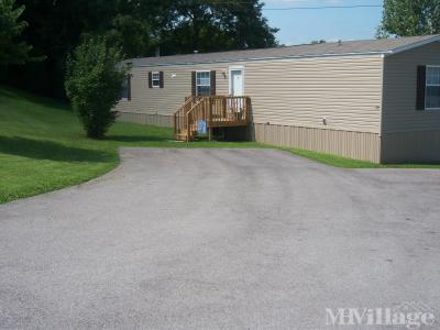 Photo 4 of 22 of park located at 302 Crest Mountain Circle Elliston, VA 24087