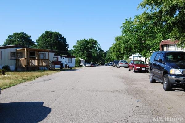 Photo of Westover Manor Manufactured Housing Community, Danville VA