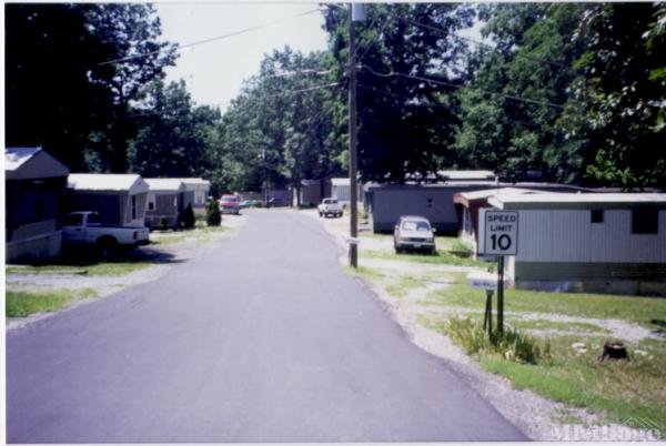 Photo of Woodlawn Mobile Home Village, Waynesboro VA