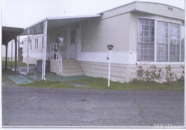 Photo of Canterbury Mobile Estate, Tacoma WA