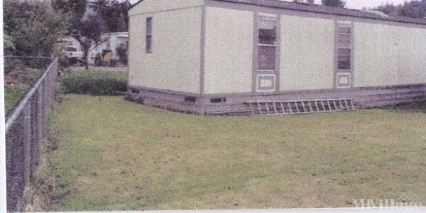 Photo of Country Lane Mobile Home Park, Eatonville WA