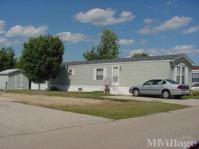 Photo 4 of 20 of park located at 871 S Main St Fond Du Lac, WI 54935