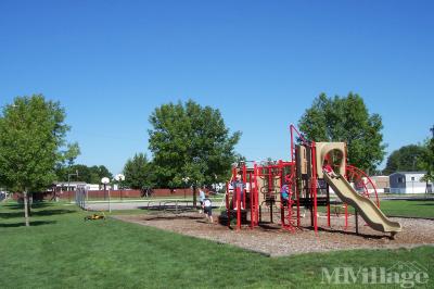 Photo 4 of 9 of park located at 1331 Bellevue St Green Bay, WI 54302