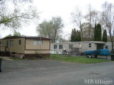 Photo 2 of 4 of park located at 1415 Main St Houlton, WI 54082