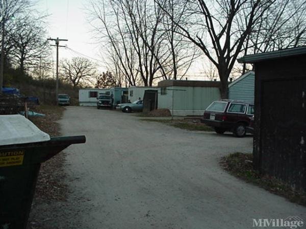 Photo of Wolf's Mobile Home Park, Whitewater WI