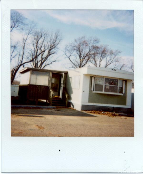 New Richmond Mobile Home Park Mobile Home Park in New Richmond, WI