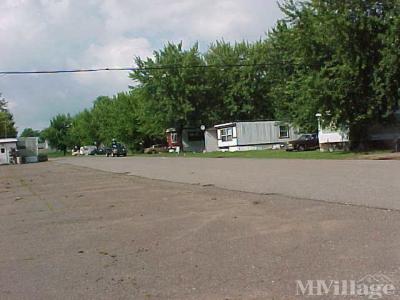 Photo 4 of 5 of park located at 2215 South Maple Avenue Marshfield, WI 54449