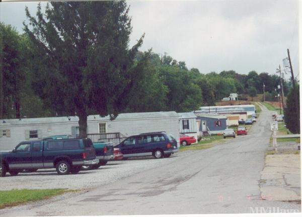 Rennys Mobile Village Mobile Home Park in Buckhannon, WV | MHVillage