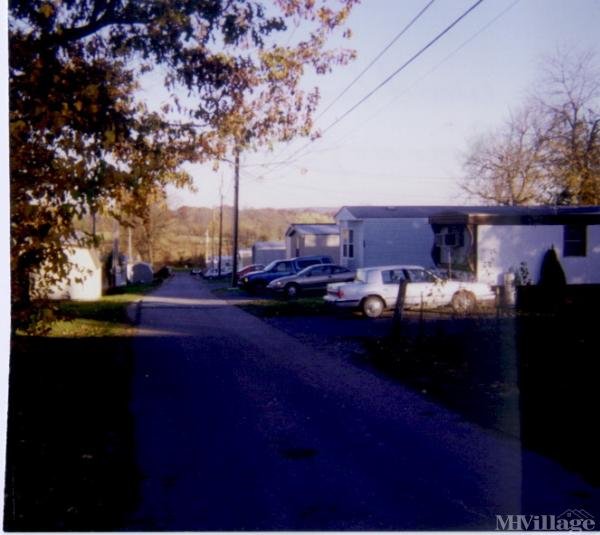 Photo of Woodland Mobile Home Park, Kearneysville WV