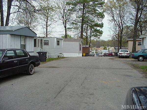 Photo of Ford Mobile Home Park, Richmond VA