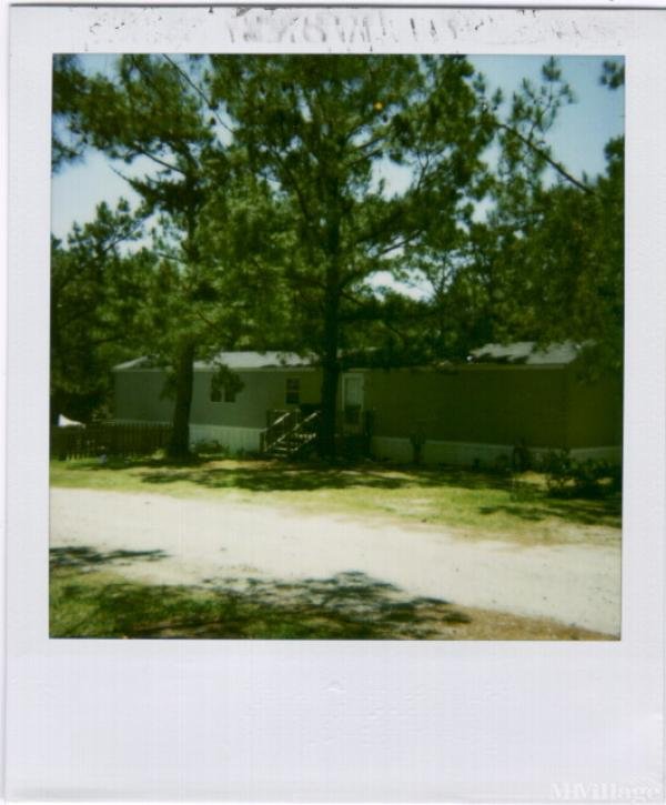 Photo of Pineview Mobile Home Park, Wilmington NC