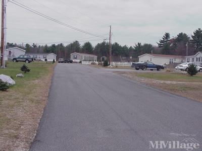 Photo 2 of 4 of park located at 0 Paradise Drive Raymond, NH 03077