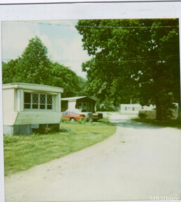 Photo 1 of 2 of park located at 969 Main St Kimball, TN 37347