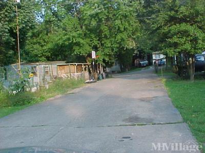 Photo 3 of 3 of park located at 3641 Greenbrier Street Charleston, WV 25311