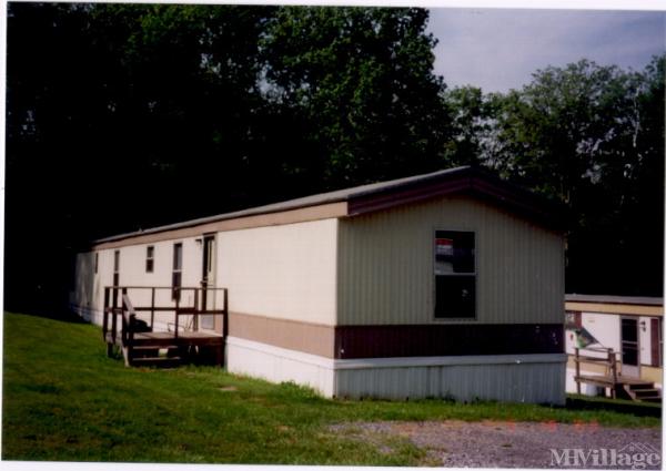 Photo 1 of 1 of park located at Pluto Road Shady Spring, WV 25918