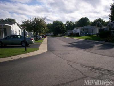 Photo 4 of 13 of park located at 9002 Sheridan Rd Kenosha, WI 53143