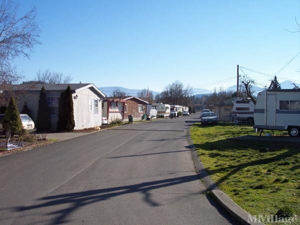 Photo of Dunrovin Mobile Home Park, Grants Pass OR