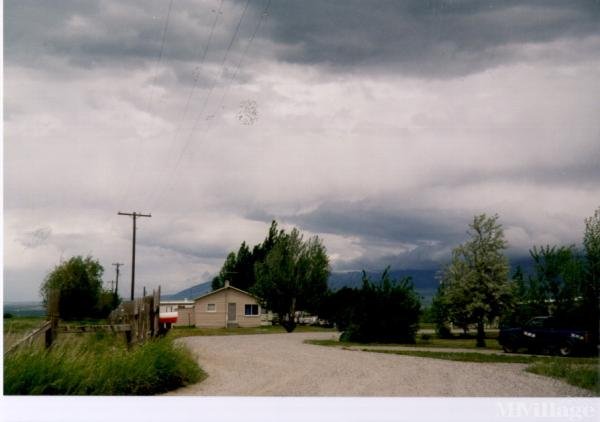 Photo 1 of 2 of park located at 22445 Frontage Road Belgrade, MT 59714