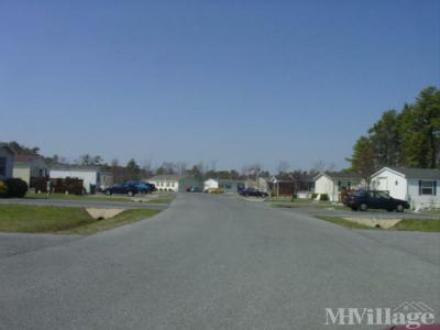 Photo 5 of 25 of park located at 100 Hitch Pond Circle Seaford, DE 19973