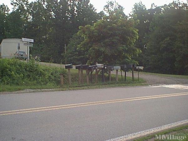 Photo of M & H Mobile Home Park, Leicester NC