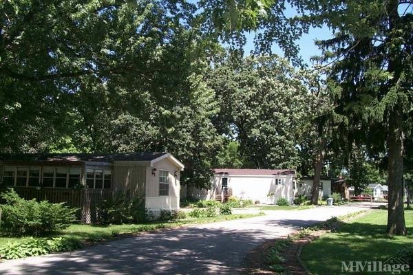 Shady Oaks Mobile Home Park in Clear Lake, IA | MHVillage
