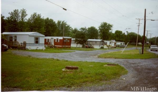 Photo of Pineview Mobile Home Park, Martinsburg WV