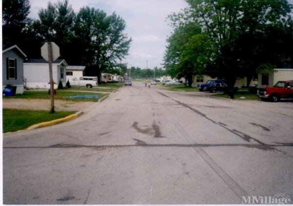 Photo of Field Crest Mobile Home Park, Nichols WI