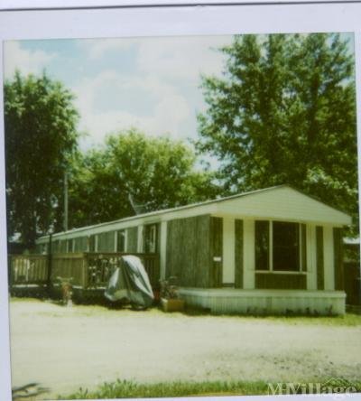 Mobile Home Park in Brooklyn WI