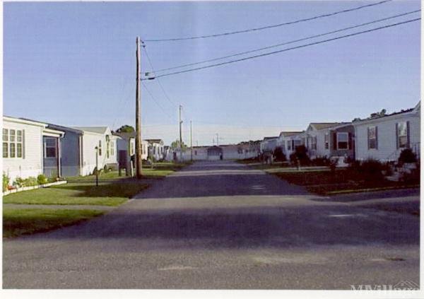 Photo of Holiday Circle Mobile Home Park, Chicopee MA