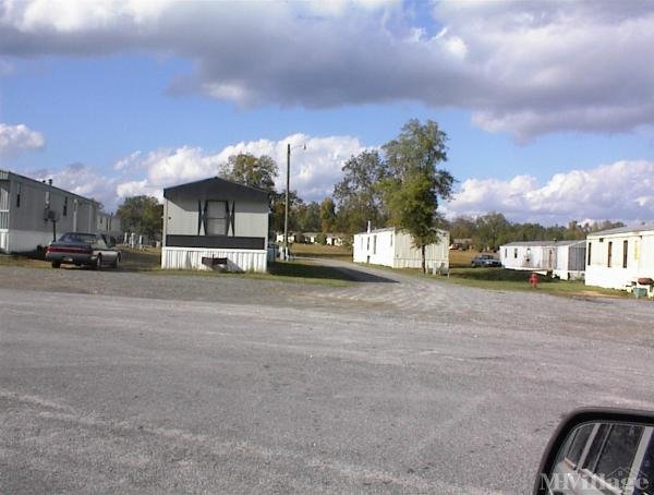 Photo of Eclectic Mobile Home Park, Wetumpka AL