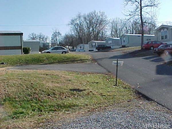 Photo 1 of 1 of park located at 605 Carter Sell Rd Johnson City, TN 37604