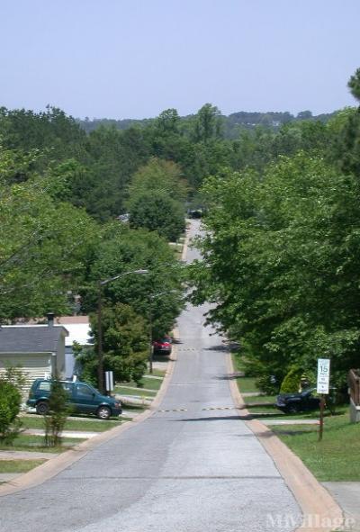 Photo 5 of 9 of park located at 2054 Appling Circle Sugar Hill, GA 30518