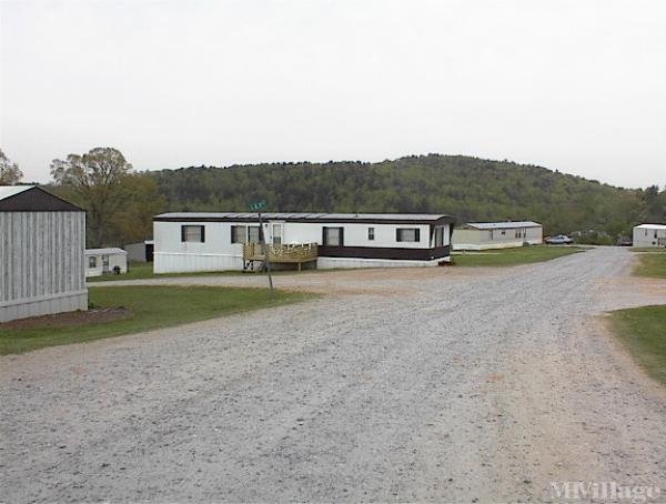 Photo of Emerald Village Mobile Home Park, Millers Creek NC