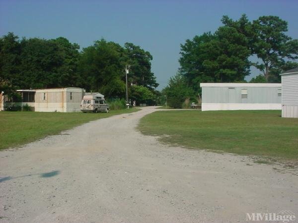 Photo of Wheel Estates Mobile Home Park, Wilmington NC
