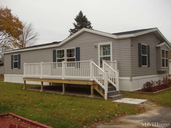Photo of Nutfield Manufactured Home Community, Londonderry NH