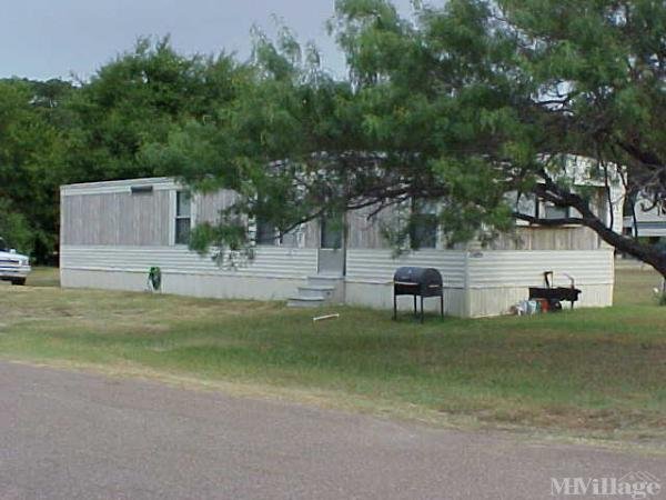 Photo of Lees Mobile Home Park, Groesbeck TX