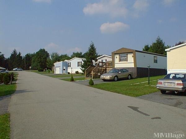 Photo of Hillcrest Manor Mobile Home Park, Friedens PA