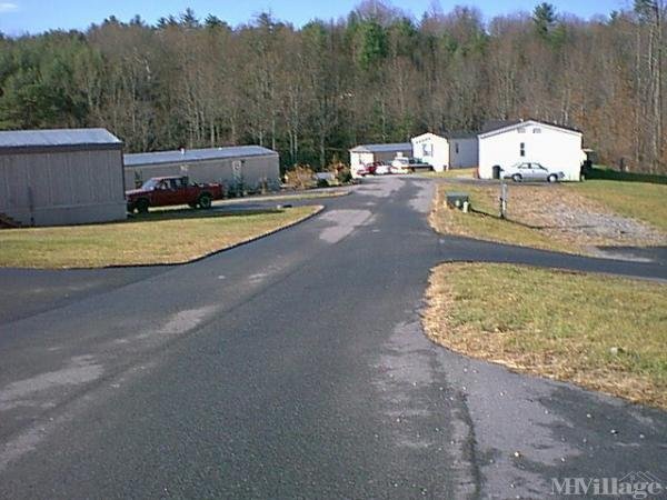 Photo of Misty Mountain Mobile Home Park, Candler NC