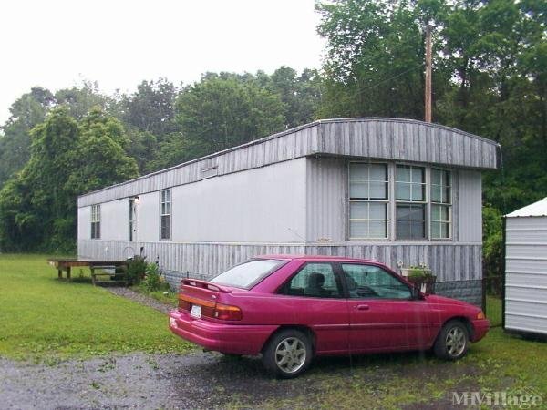 Photo of Mountineer Mobile Home Park, Hilltop WV