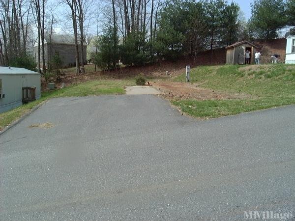 Photo of South Creek Mobile Home Park, Collinsville VA