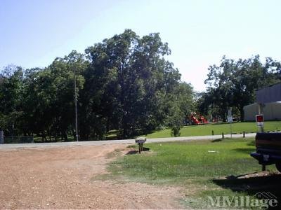 Mobile Home Park in Hallettsville TX