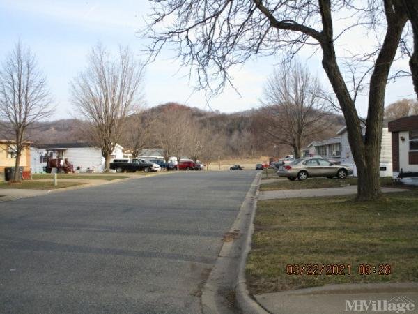 Photo of Pineview Mobile Home Park, La Crosse WI