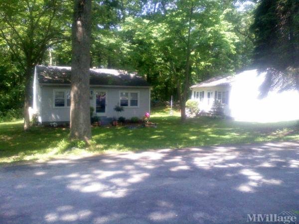 Photo of Long Cove Mobile Home Park, Groton CT