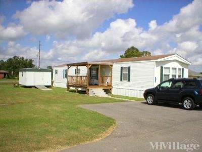 Mobile Home Park in Maurice LA