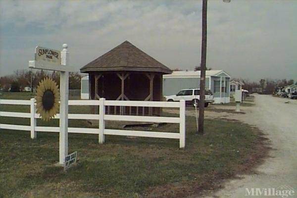 Photo of Sunflower Mobile Home Park, Osage City KS
