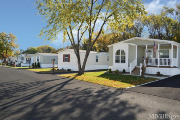 Countryside Estates Ohio Mobile Home Park in Ravenna, OH | MHVillage